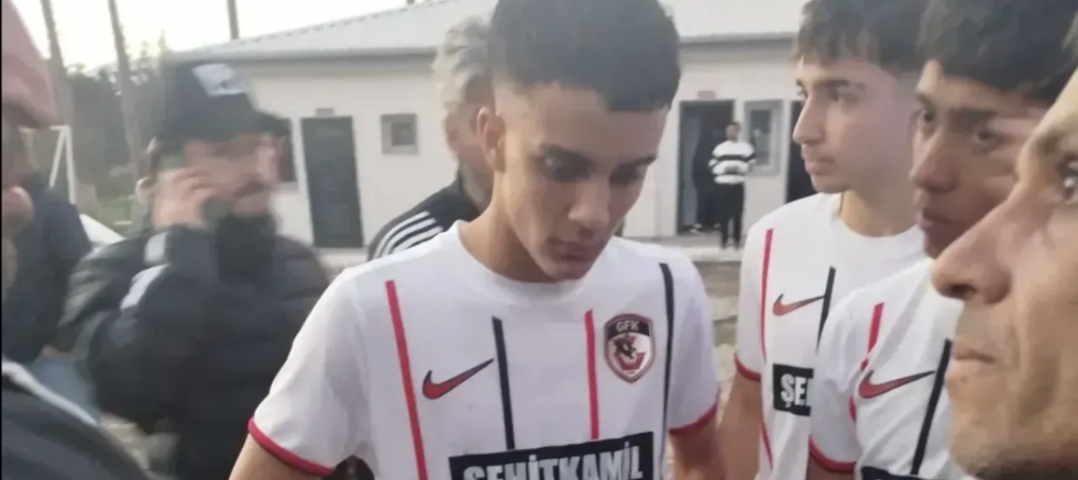 Gaziantep FK'ya çirkin saldırı! Çok sayıda futbolcu yaralandı