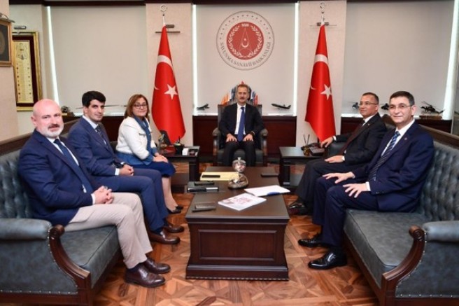 Gaziantep Heyetinden Savunma Sanayii Başkanlığı’na Ziyaret