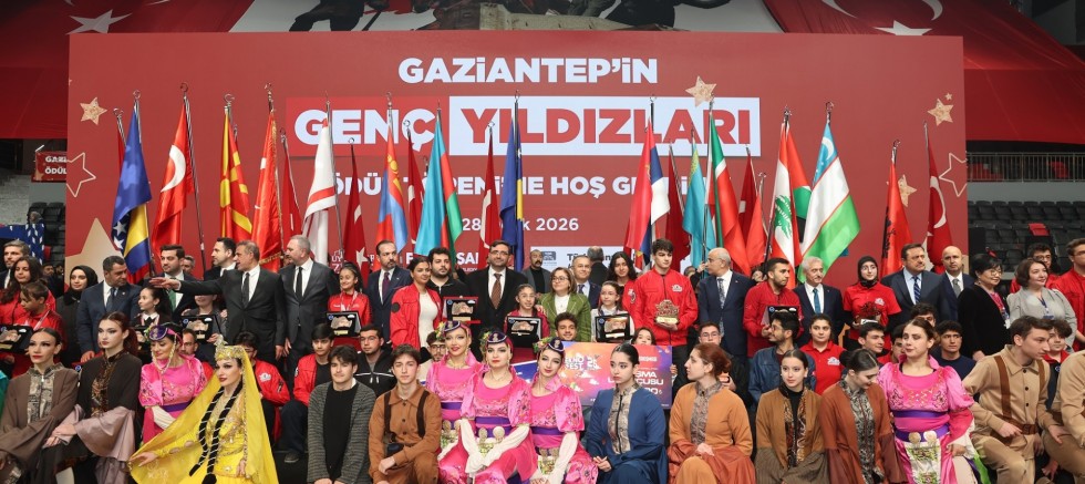 GAZİANTEP’İN GENÇ YILDIZLARI ÖDÜLLE TAÇLANDI