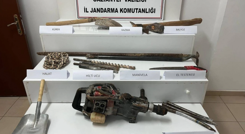 Gaziantep Jandarmasından şok baskın! Suçüstü yakalandılar...