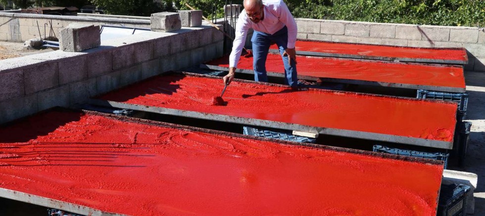 Gaziantep kırmızıya büründü