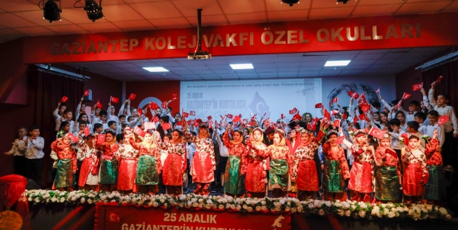 Gaziantep Kolej Vakfı’nda 25 Aralık Coşkusu