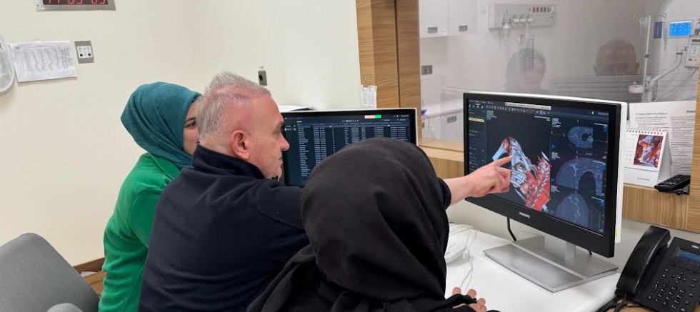 Gaziantep Şehir Hastanesi’nde Artrografi Uygulaması Başarıyla Gerçekleştiriliyor