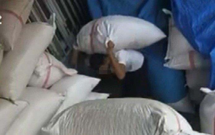 Gaziantep'te 450 bin TL'lik Antep fıstığı hırsızlığı kamerada