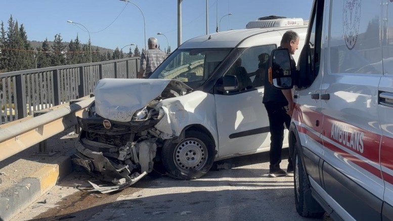 Gaziantep’te 5 aracın karıştığı zincirleme kaza: 1 yaralı