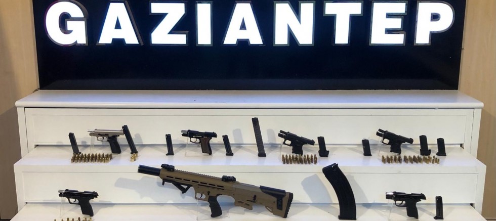 Gaziantep’te 7 adet kaçak silah ele geçirildi: 1 şahıs tutuklandı