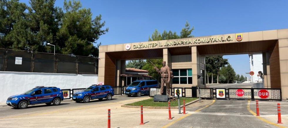 Gaziantep'te aranan 83 şahsı jandarma yakaladı