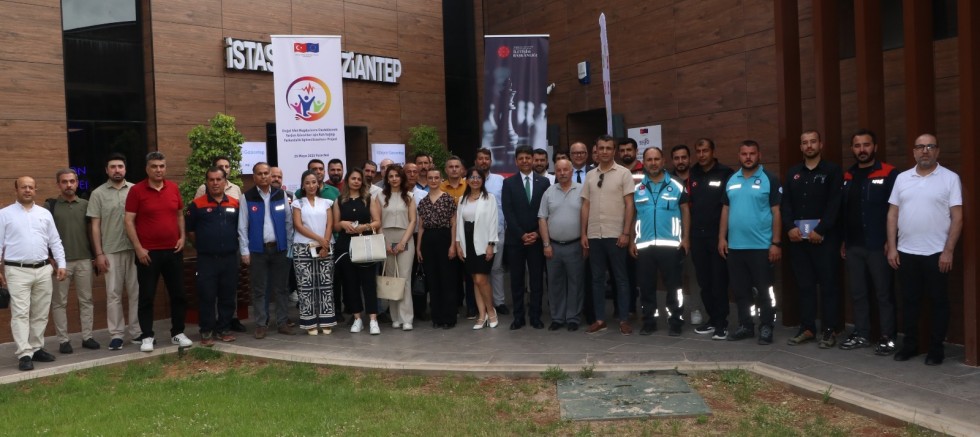 Gaziantep'te doğal afet mağdurlarına ruh sağlığı farkındalık eğitimi verildi