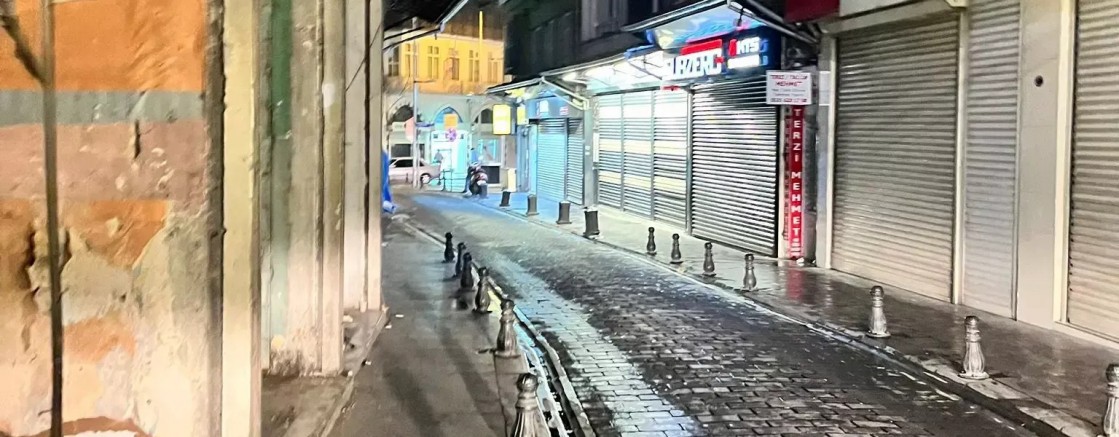 Gaziantep'te esrarengiz dükkanlar korkutuyor!