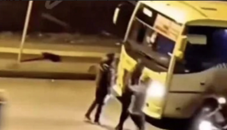 Gaziantep’te gece yarısı önüne gelene saldırdı