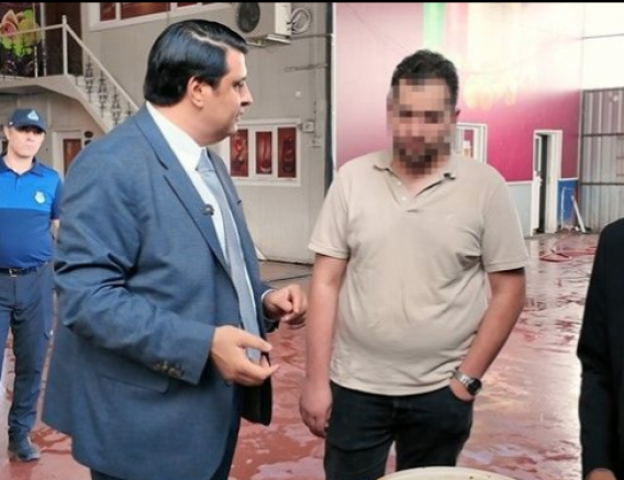 Gaziantep’te gıda fabrikası denetimlerinde şoke eden görüntüler: Belediye başkanı çileden çıktı