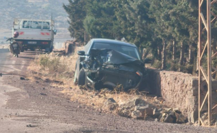 Gaziantep’te iki otomobilin karıştığı kazada 4 kişi yaralandı