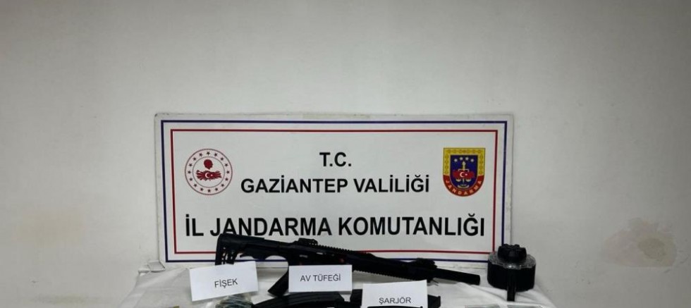 Gaziantep'te jandarmadan organize suç örgütü operasyonu: 3 şahıs tutuklandı