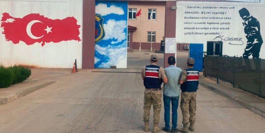 Gaziantep’te Jandarmadan Suçlulara Darbe: 3 Hükümlü Yakalandı