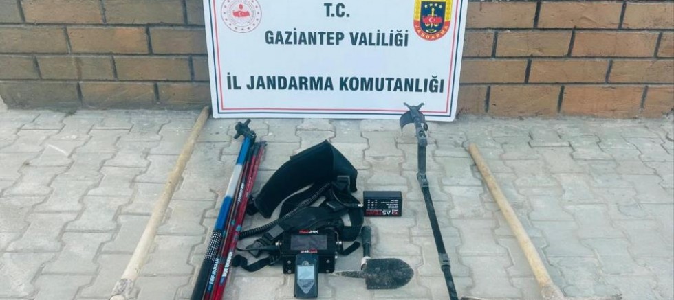 Gaziantep’te kaçak kazı yapan 9 şüpheli yakalandı