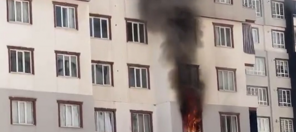 Gaziantep'te Karataş'ta ev yandı