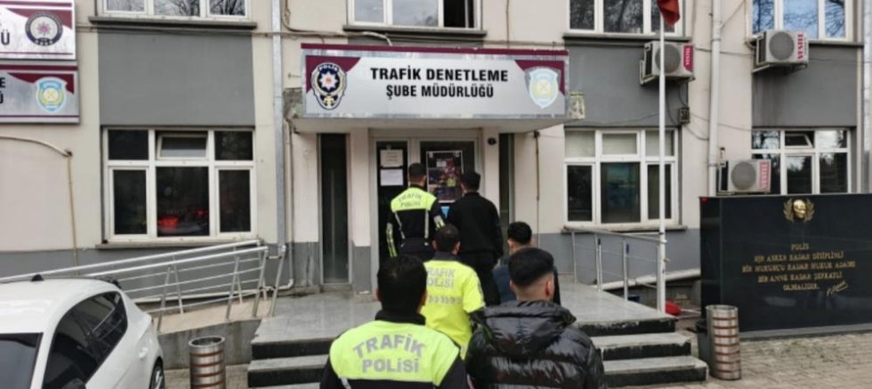 Gaziantep'te konvoy yapan 3 sürücüye 272 bin TL ceza