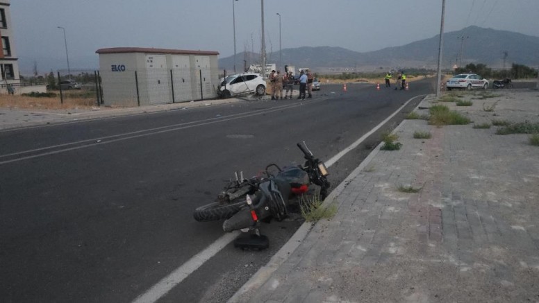Gaziantep'te motosiklet ile araç çarpıştı: 1 ölü, 3 yaralı