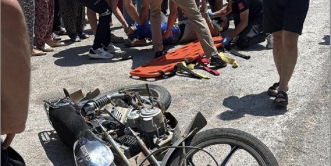 Gaziantep'te motosiklet ile otomobil çarpıştı: 2 yaralı