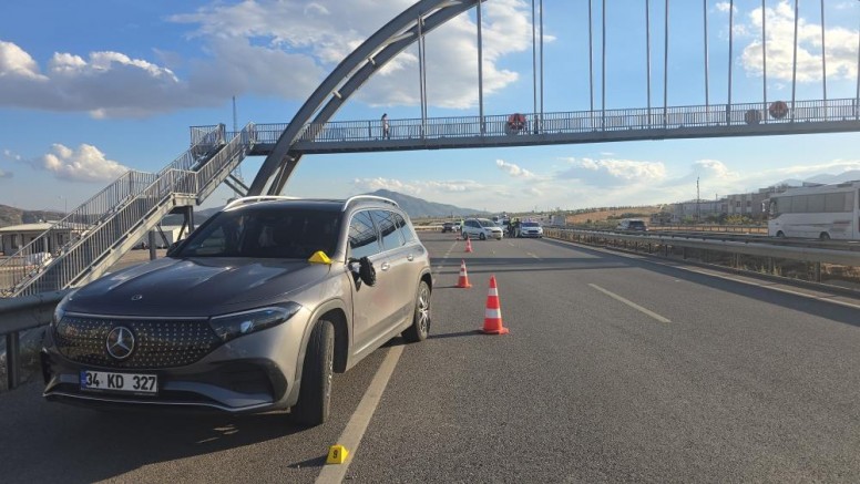 Gaziantep'te otomobilin çarptığı çocuk kurtarılamadı