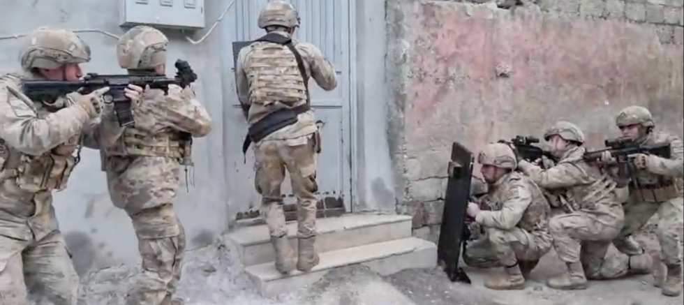 Gaziantep'te Şafak Vakti Operasyonu çok sayıda kişi tutuklandı!