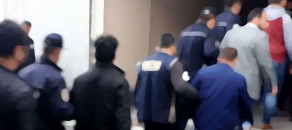 GAZİANTEP'TE SAHTE ÇÜRÜK RAPORU ÇETESİNE Drbe