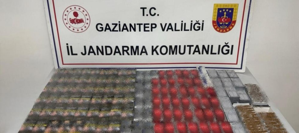 Gaziantep'te uyuşturucu ve kaçakçılık operasyonlarında 3 şahıs tutuklandı