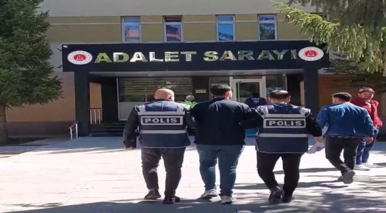 Gaziantep'te yakayı ele verdiler!