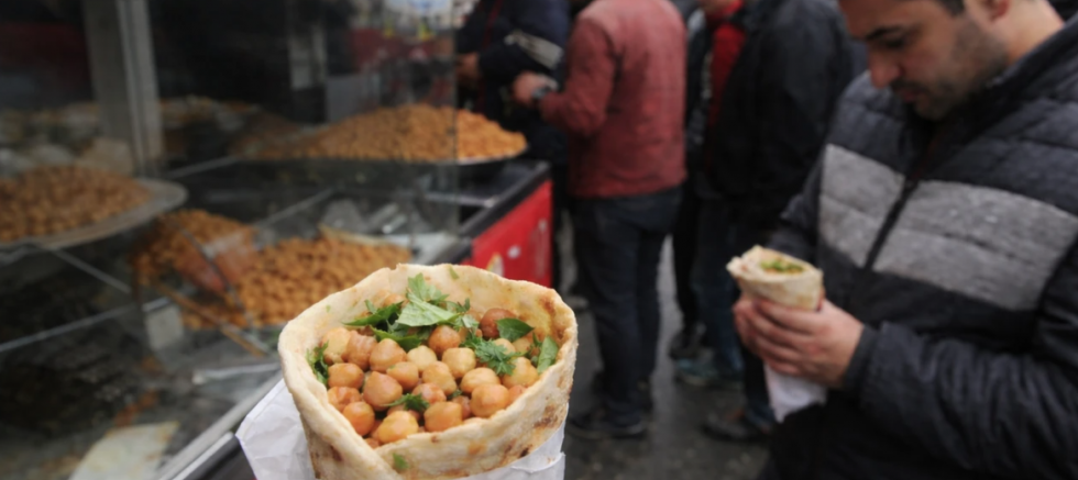 Gaziantep’te Zam Bitmiyor: Nohut Dürümü de Nasibini Aldı