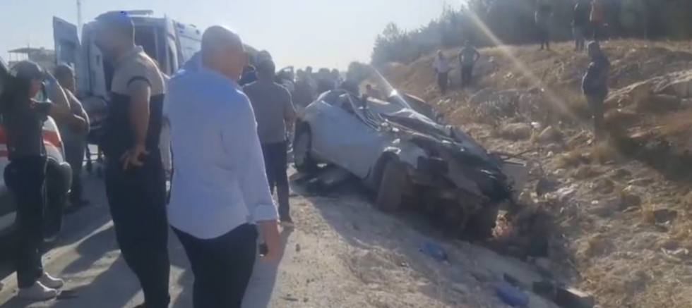 Gaziantep yolunda kaza! 3 kişi...
