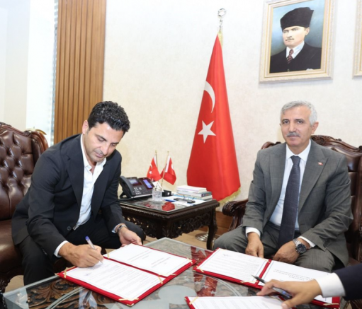 Gaziantepli iş insanı babasının köyüne ilkokul yaptırıyor!