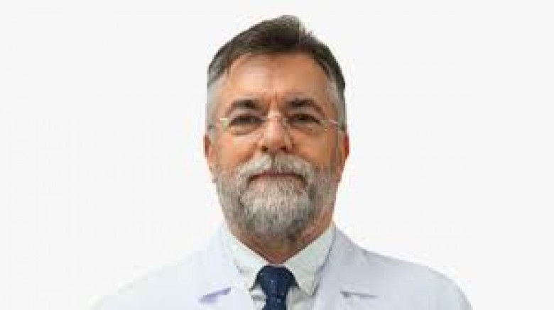 Genel Cerrahi Uzmanı Profesör Doktor M. Tahir Özer Medical Point Gaziantep’te