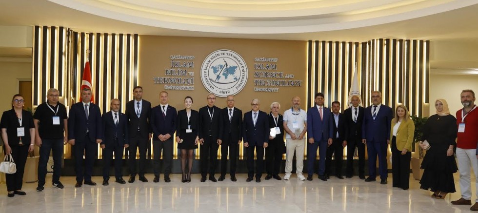 GİBTÜ’NÜN DEV ORGANİZASYONUNA TAM NOT