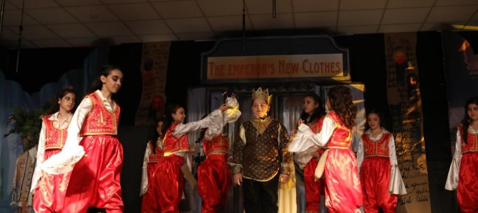 GKV’lilerin İngilizce müzikaline büyük beğeni