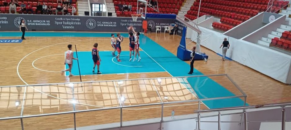 GKV’nin Namağlup Şampiyon Takımı Türkiye Finallerinde