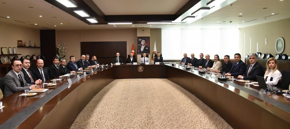 GSO EV SAHİPLİĞİNDE “SANAYİDE DİJİTAL DÖNÜŞÜM VE YAPAY ZEKA” KONUSU ELE ALINDI