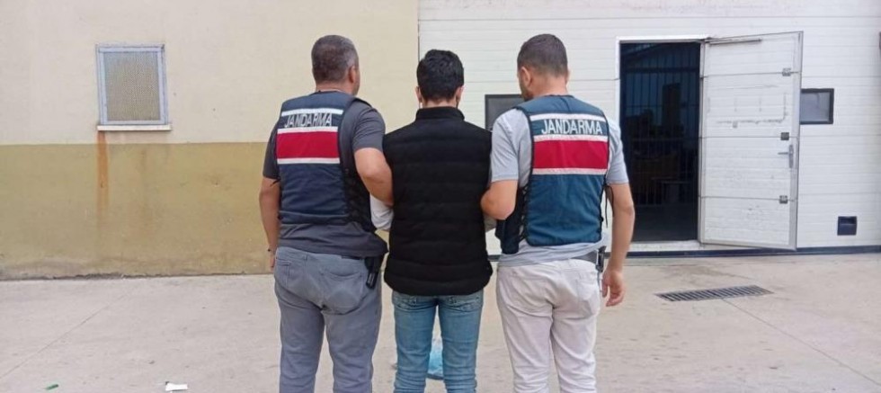 Hırsızlık suçundan aranan hükümlü yakalandı