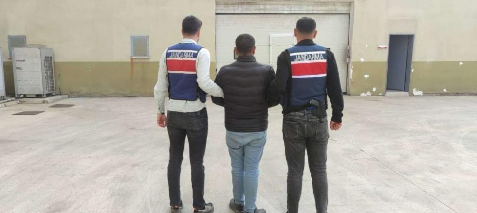 Hırsızlık ve yağma suçundan aranan hükümlü yakalandı