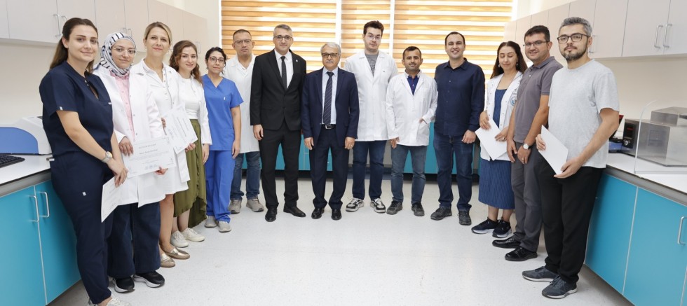 Hücre Kültürü ve Moleküler Teknikler Kursu Başarıyla Tamamlandı