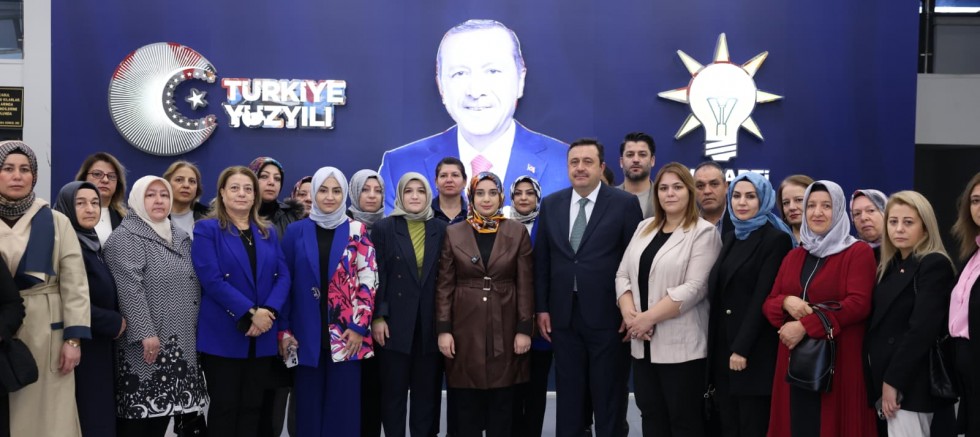 İL KADIN KOLLARI BAŞKANI ŞAHİN, “KADINA YÖNELİK ŞİDDETLE MÜCADELE 23 YILLIK DEVLET POLİTİKAMIZDIR”