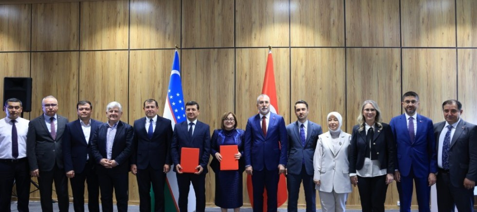 İPEK YOLUNDAN KARDEŞLİĞE: GAZİANTEP VE SEMERKANT KARDEŞ ŞEHİR OLDU