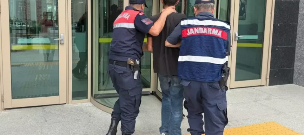 "Jandarma beni yakalayamaz" dedi aynı gün enselendi!