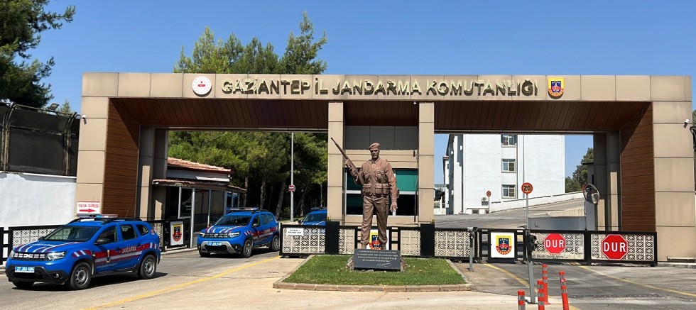 Jandarma Dedektiflerinden Büyük Operasyon: 2 Bin 2 Aranan Şahıs Yakalandı