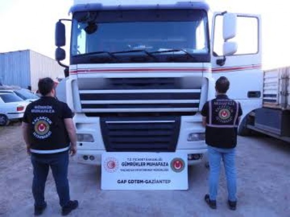 kaçak alkol operasyonu: 12,5 ton içki ele geçirildi