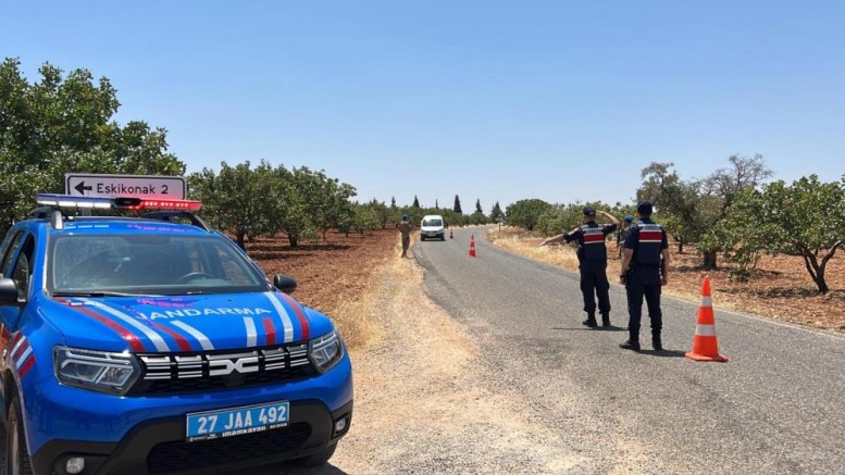 Kadınlar tel kırma sanatıyla aile ekonomisine katkı sağlıyor