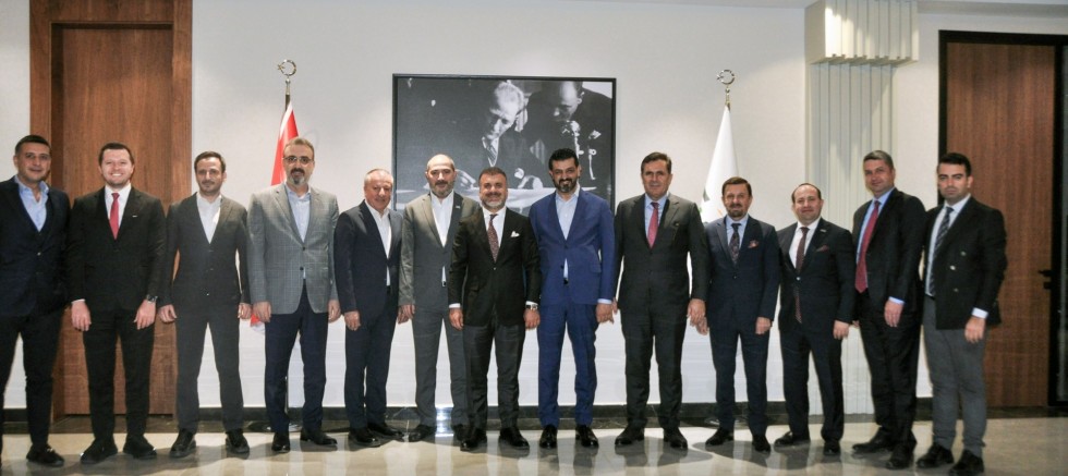  “Kadooğlu: Tarım Stratejik Sektör Haline Geldi, Yeni Hedef Suriye Pazarı”