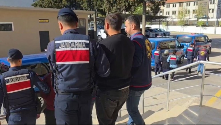 Kasten öldürmeye yardım ve yataklık yapan aile üyeleri yakalandı