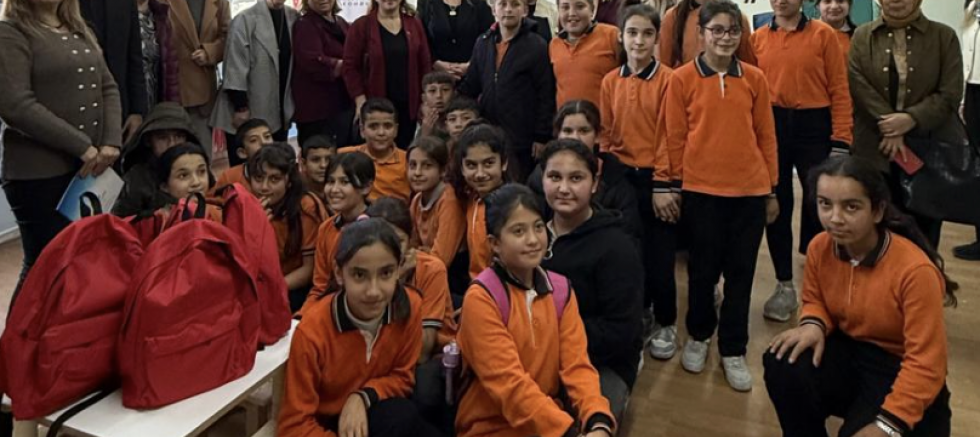 KENT KONSEYİ’NDEN TEKİRSİN KÖYÜNE ANNE-ÇOCUK KÜTÜPHANESİ