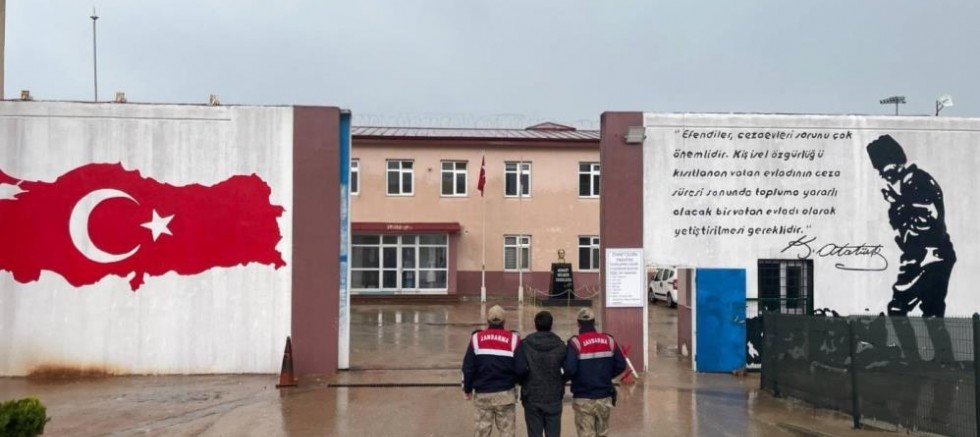 Kesinleşmiş 17 cezası bulunan hükümlü yakalandı