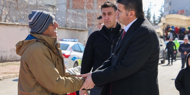 Kilis Valisi Ömer Kalaylı’dan Dereboyu Caddesi’nde Pazar Ziyareti